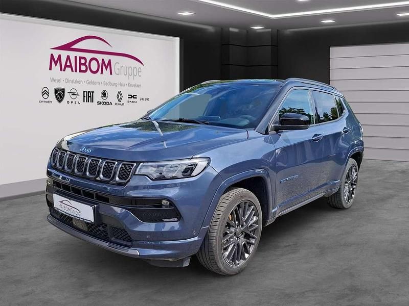 Blue shade metallic clear coat Gebraucht 2022 Jeep Compass SUV | 23.900 € (Guter Preis) - Bild 1/4