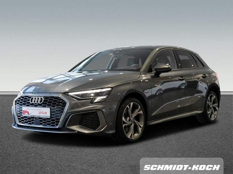 Daytonagrau perleffekt Gebraucht 2023 Audi A3 Sportback e-tron S-Line Kleinwagen | 29.920 € (Fairer Preis) - Bild 1/4