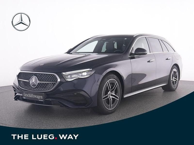 Blau metalliclack nautikblau Gebraucht 2025 Mercedes E300 AMG Kombi | 64.885 € (Teuer) - Bild 1/4