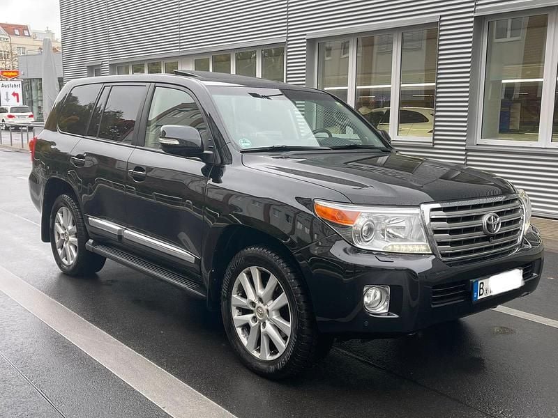 Schwarz Gebraucht 2012 Toyota Land Cruiser Executive SUV | 35.000 € (Fairer Preis) - Bild 1/4