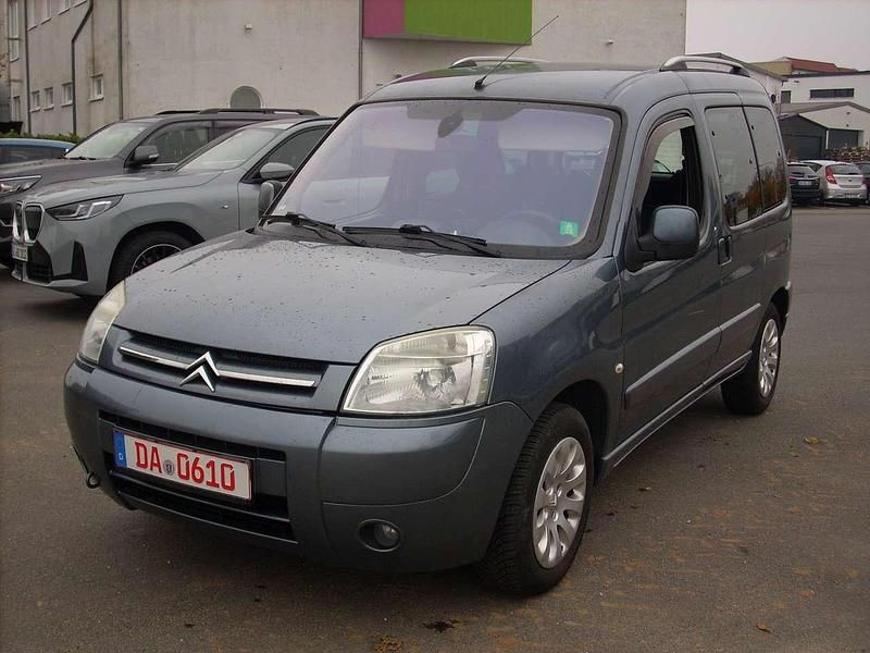 Blau Gebraucht 2006 Citroën Berlingo Exclusive Van / Kleinbus | 2.400 € (Etwas zu teuer) - Bild 1/4