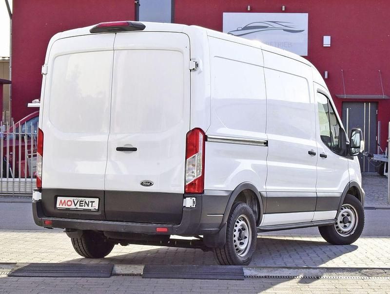 Second-hand Ford Transit 131 CP (96 kW) 2022 Alb Monovolum