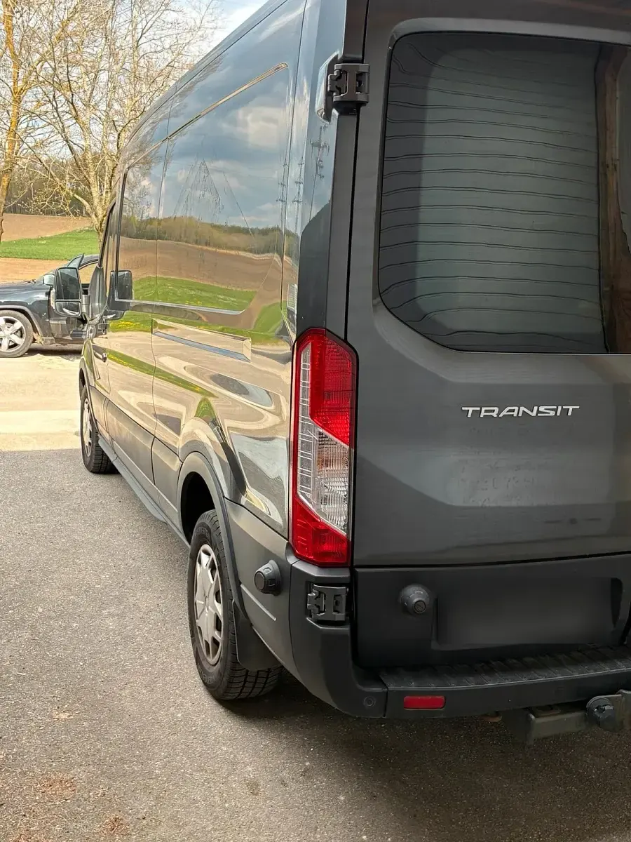 Second-hand Ford Transit 170 CP (125 kW) 2019 Gri Monovolum