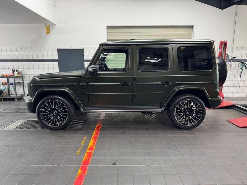 Neu Mercedes G63 AMG AMG 585 PS (430 kW) 2026 Grün SUV