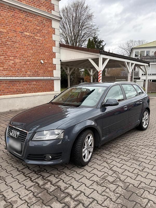 Gebraucht Audi A3 116 PS (85 kW) 2009 Grau Kleinwagen