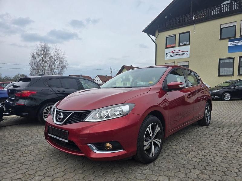 Gebraucht Nissan Pulsar Acenta 116 PS (85 kW) 2017 Rot Kleinwagen