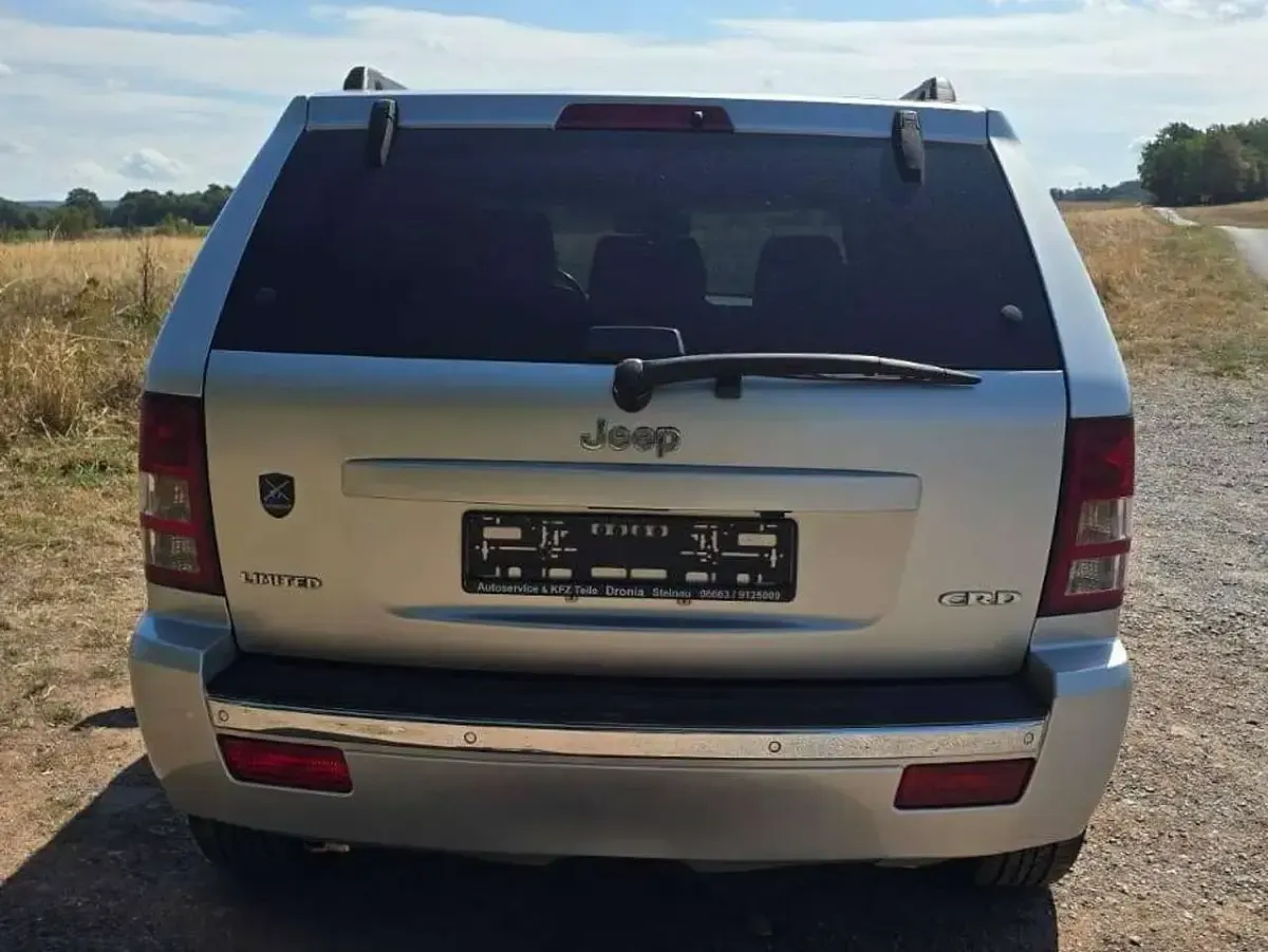Gebraucht Jeep Grand Cherokee Limited 218 PS (160 kW) 2007 Silber SUV