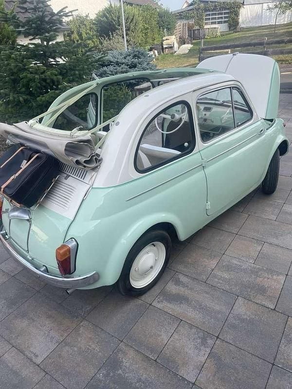 Grün Gebraucht 1964 Fiat 500 Cabrio | 16.500 € - Bild 1/4