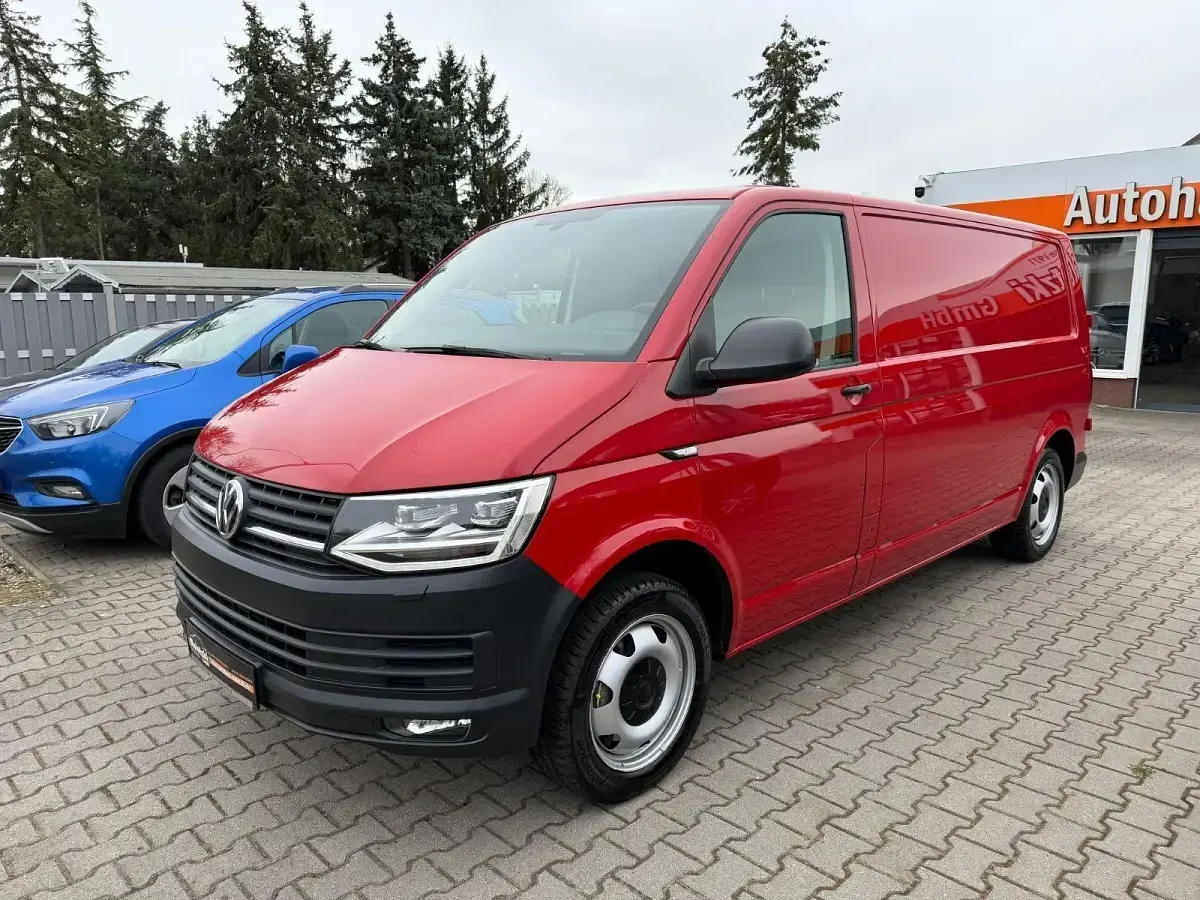 Usata VW Transporter 204 CV (150 kW) 2018 Rosso Furgone