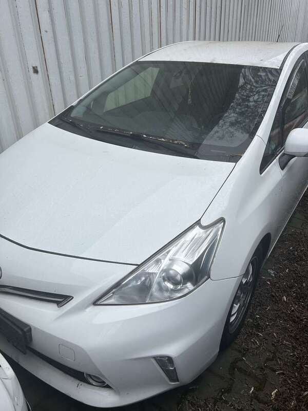 Gebraucht 2015 Toyota Prius+ Van / Kleinbus | 7.200 € - Bild 1/3