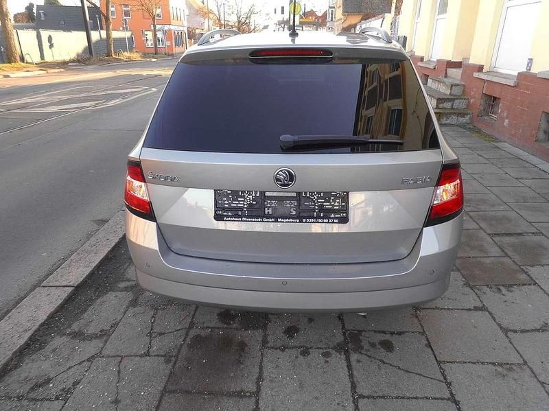 Gebraucht Skoda Fabia Style 90 PS (66 kW) 2016 Cappuccinobeige metallic Kombi