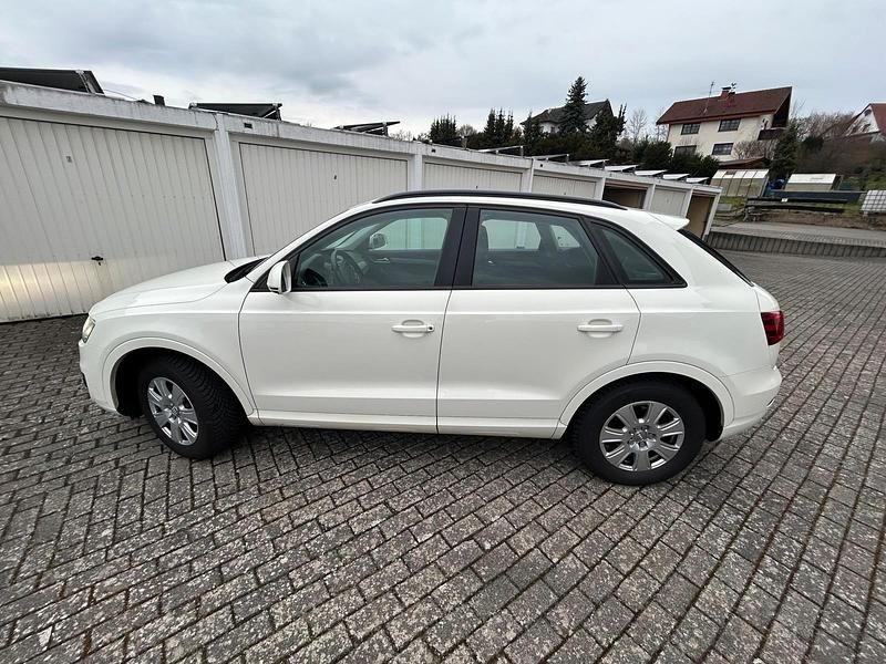 Gebraucht Audi Q3 140 PS (102 kW) 2013 Weiß SUV