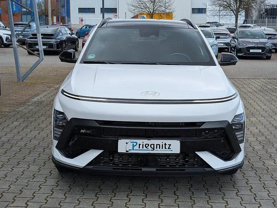 Gebraucht Hyundai Kona N Line 199 PS (146 kW) 2024 Weiß SUV
