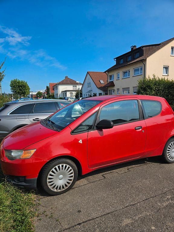 Rot Gebraucht 2009 Mitsubishi Colt Limousine | 1.500 € (Superpreis) - Bild 1/4