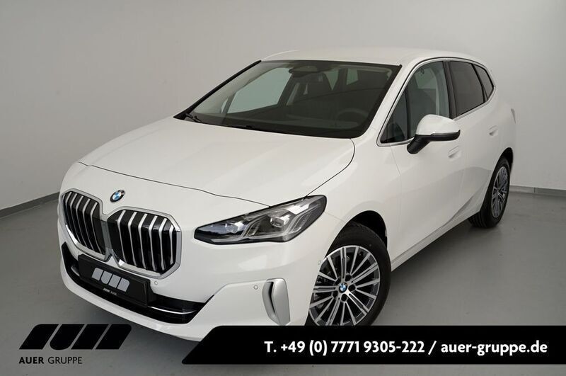 Weiß Gebraucht 2024 BMW 218 Active Tourer Luxury Line Van / Kleinbus | 37.590 € (Teuer) - Bild 1/4