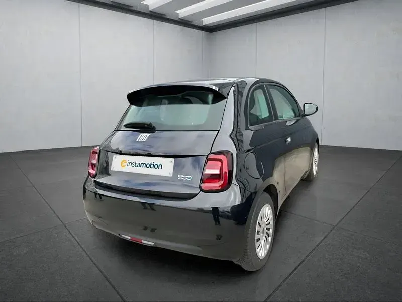 Gebraucht Fiat 500e Action 69 kW (95 PS) 2023 Schwarz Kleinwagen