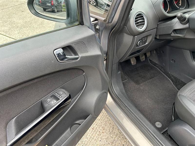 Gebraucht Opel Corsa Energy 87 PS (63 kW) 2014 Grau Kleinwagen