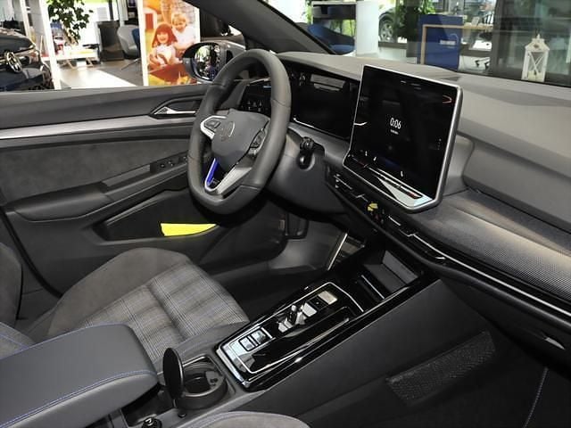 Gebraucht VW Golf VIII GTE 272 PS (200 kW) 2024 Grau Limousine