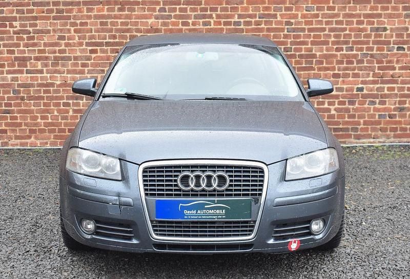 Gebraucht Audi A3 Sport 116 PS (85 kW) 2004 Grau Kleinwagen