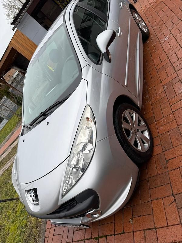 Gebraucht Peugeot 207 2007 Silber Kleinwagen