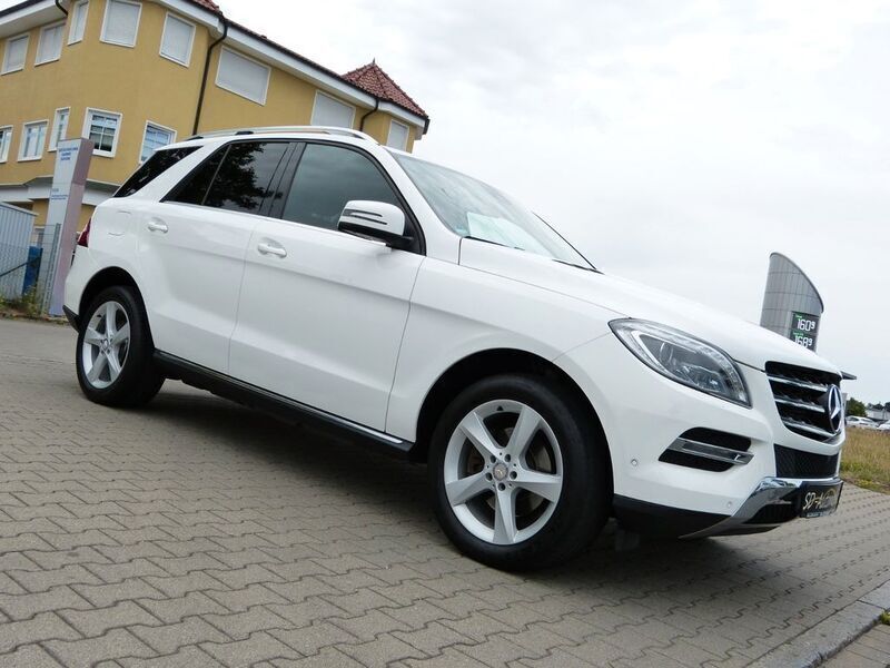Gebraucht Mercedes ML350 258 PS (189 kW) 2014 Weiß SUV