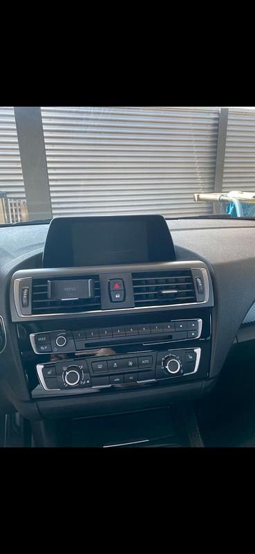 Gebraucht BMW 116 Advantage 109 PS (80 kW) 2017 Schwarz Kleinwagen