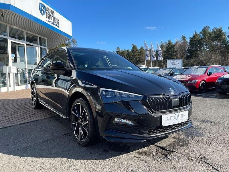 Schwarzmagic perleffekt (metallic) Gebraucht 2023 Skoda Scala Monte Carlo Kleinwagen | 24.790 € (Etwas zu teuer) - Bild 1/4