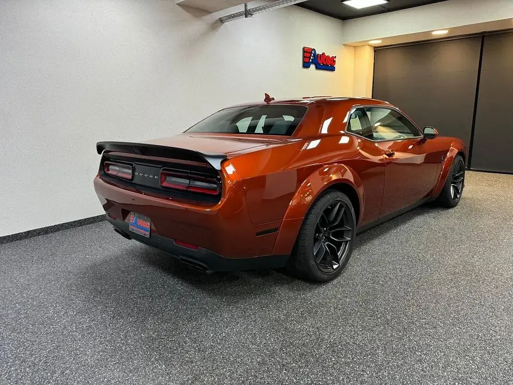 Nowe Dodge Challenger 727 KM (534 kW) 2025 Pomarańczowy Coupe
