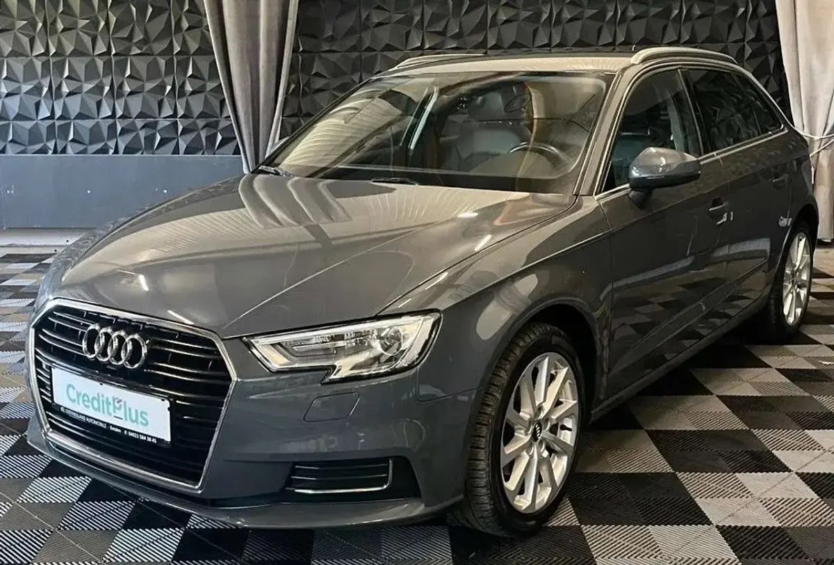 Gebraucht Audi A3 Design 116 PS (85 kW) 2017 Grau Limousine