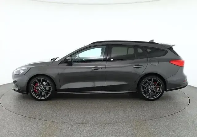 Used Ford Focus ST 280 HP (205 kW) 2021 Grey Estate