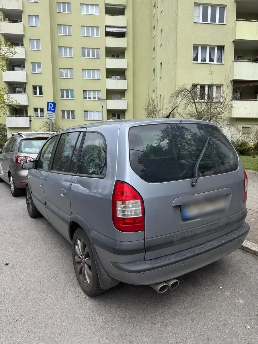 Gebraucht Opel Zafira 125 PS (91 kW) 2003 Grau Van / Kleinbus