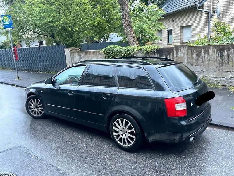 Schwarz Gebraucht 2003 Audi A4 Kombi | 1.200 € (Guter Preis) - Bild 1/4