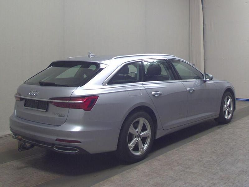 Gebraucht Audi A6 Comfort 143 PS (105 kW) 2021 Silber