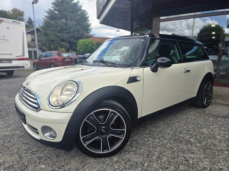 Schwarz Gebraucht 2008 Mini Cooper Clubman Kombi | 2.550 € (Guter Preis) - Bild 1/4