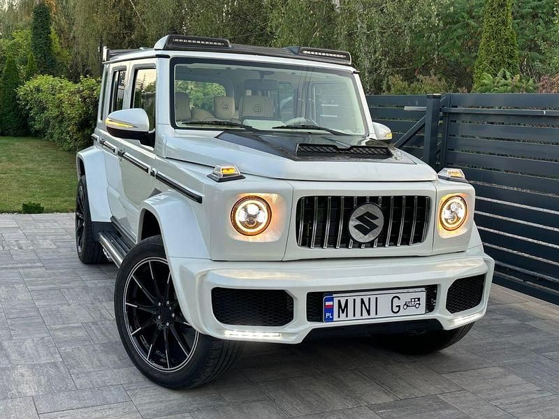 Neu Suzuki Jimny 102 PS (75 kW) 2025 Braun SUV