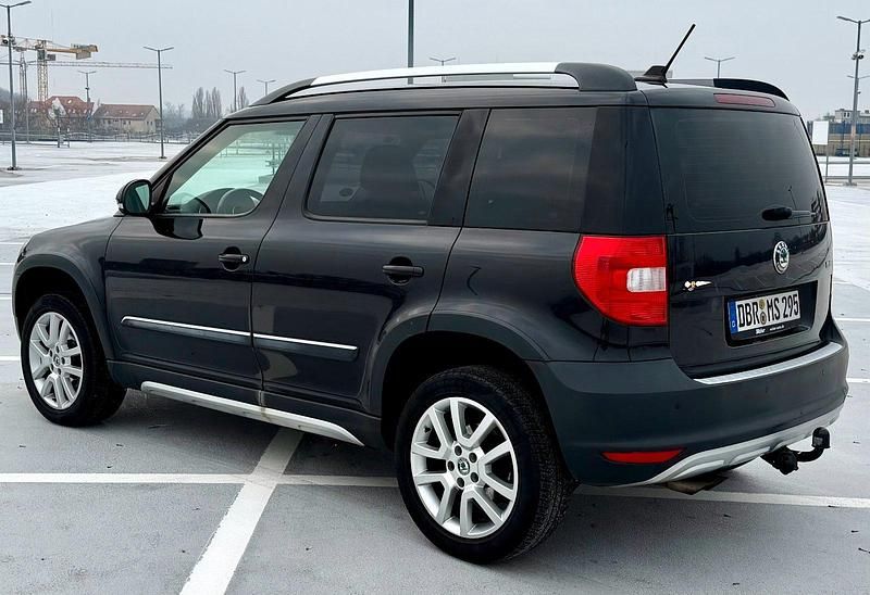 Gebraucht Skoda Yeti Style 122 PS (89 kW) 2010 Schwarz SUV