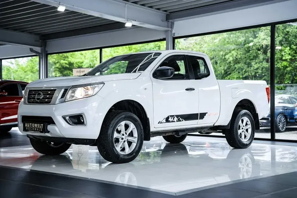 Gebraucht Nissan Navara Visia 163 PS (119 kW) 2021 Weiß Pickup