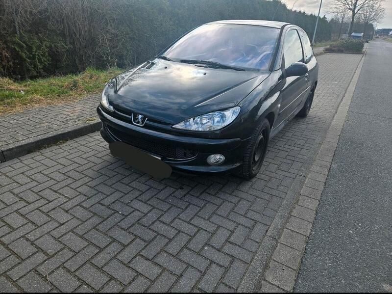 Schwarz Gebraucht 2005 Peugeot 206 Kleinwagen | 2.300 € (Teuer) - Bild 1/4