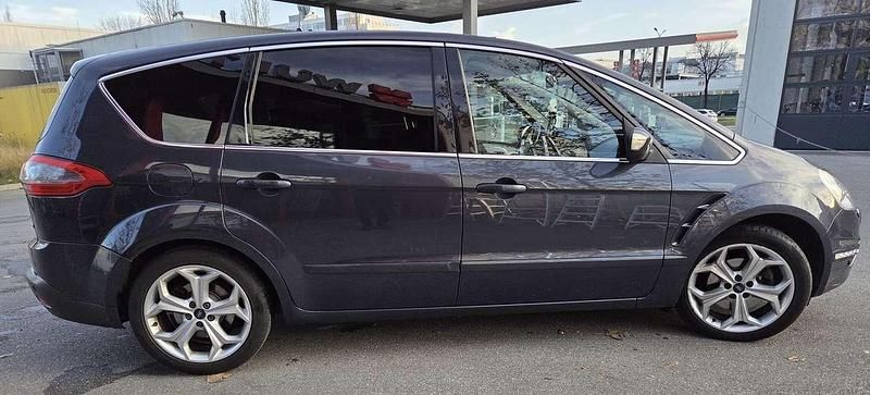 Gebraucht Ford S-MAX Titanium 163 PS (119 kW) 2010 Van / Kleinbus