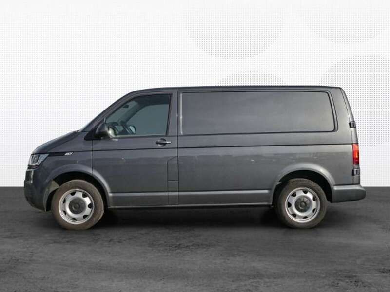 Gebraucht VW T6.1 150 PS (110 kW) 2022 Indiumgrau metallic Van