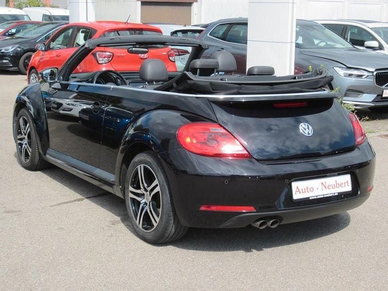 Gebraucht VW Beetle Cabriolet 140 PS (102 kW) 2013 Schwarz Cabrio