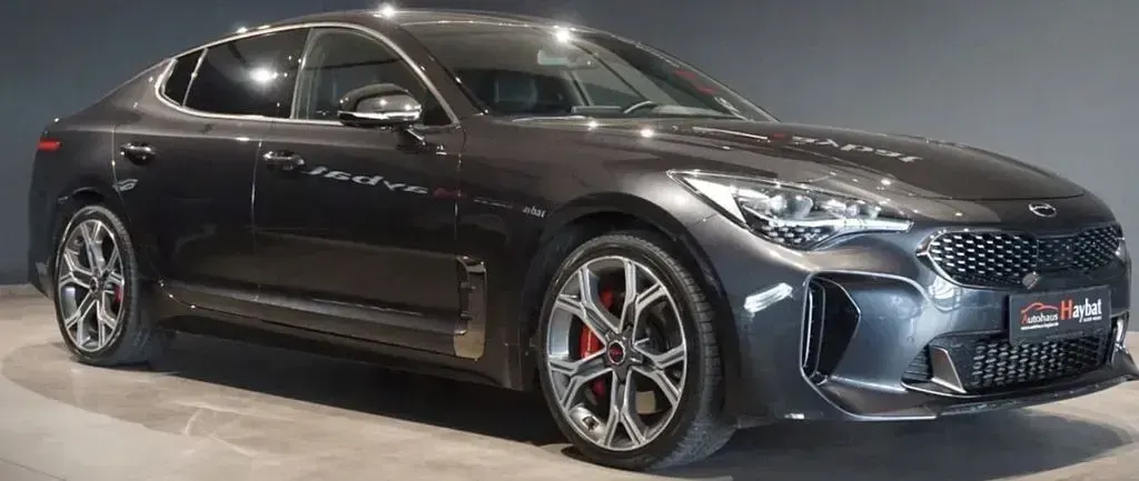 Gebraucht Kia Stinger GT 370 PS (272 kW) 2019 Schwarz Kleinwagen