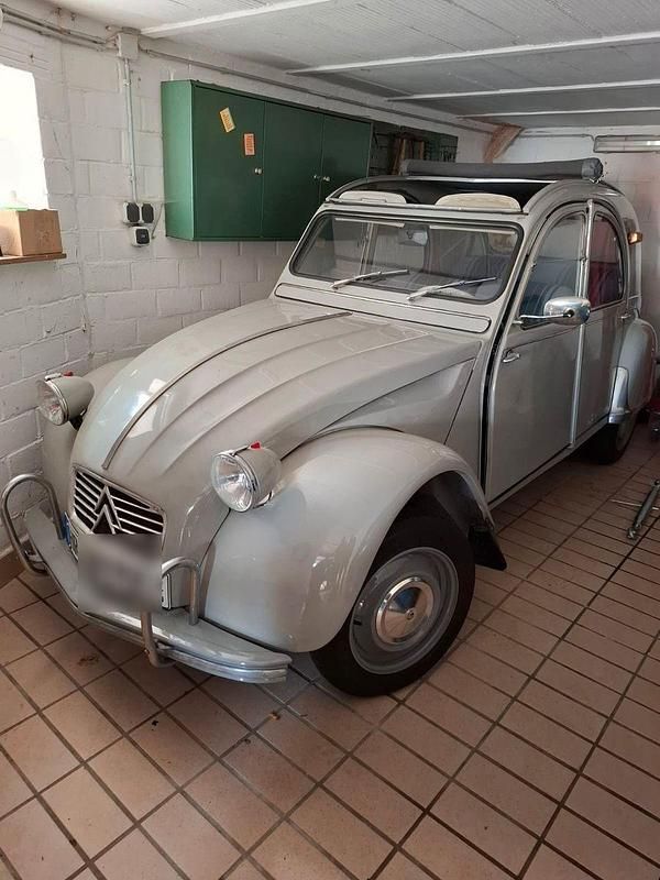 Grau Gebraucht 1964 Citroën 2CV Cabrio | 11.700 € - Bild 1/3
