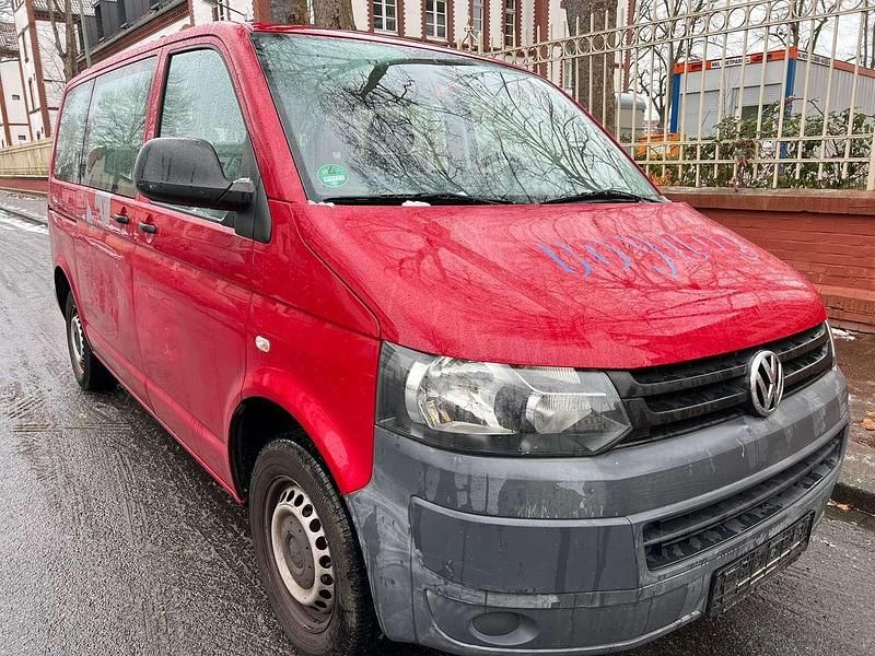 Gebraucht VW Transporter 102 PS (75 kW) 2012 Salsa red Van