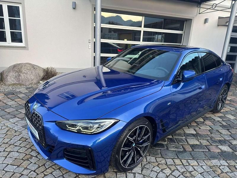Gebraucht BMW 430 M Sport 286 PS (210 kW) 2023 Portimao blau (c31) Coupé