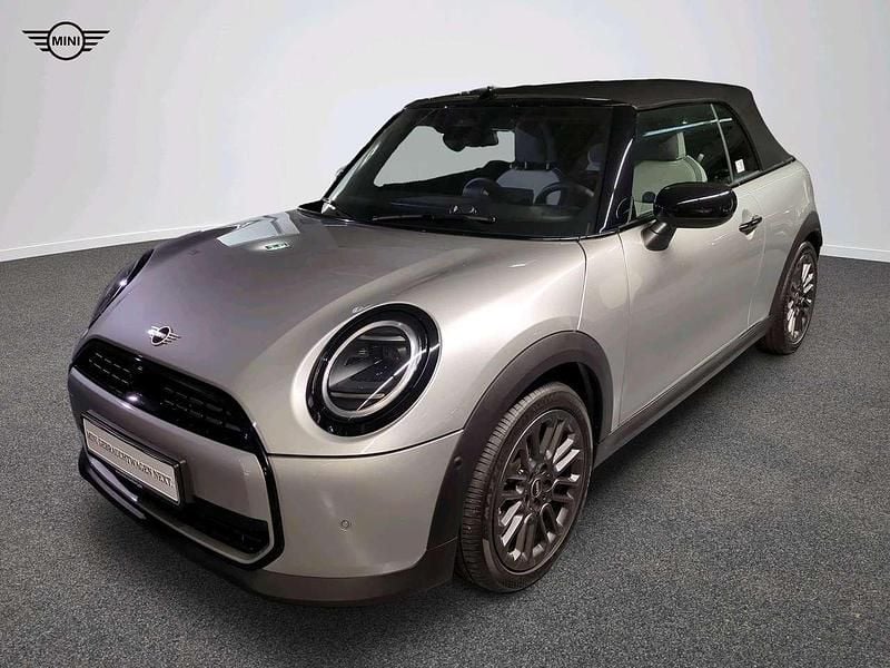 Gebraucht Mini Cooper Cabriolet Classic 163 PS (119 kW) 2024 Grau Cabrio