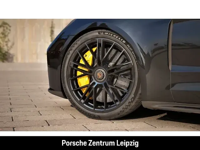 Neu Porsche Panamera GTS 500 PS (367 kW) 2026 Schwarz Limousine