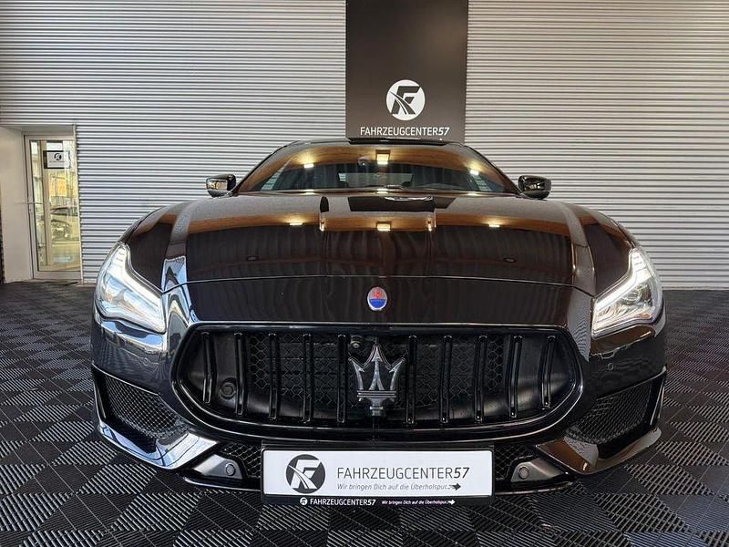 Gebraucht Maserati Quattroporte 430 PS (316 kW) 2021 Schwarz Limousine