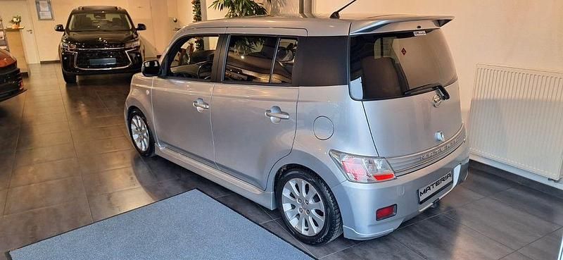 Gebraucht Daihatsu Materia 103 PS (75 kW) 2008 Silber Van / Kleinbus