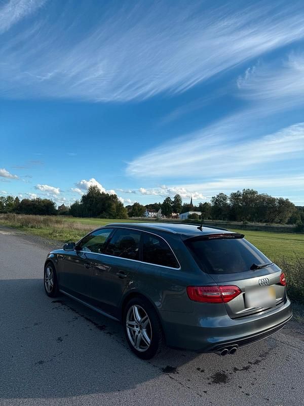 Gebraucht Audi A4 S-Line 190 PS (139 kW) 2014 Kombi